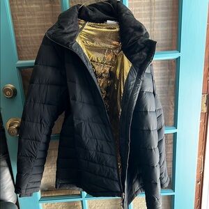 Columbia Women's Black Puffer Jacket